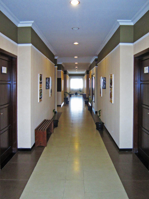 Hotel C3 Semarang Kültér fotó